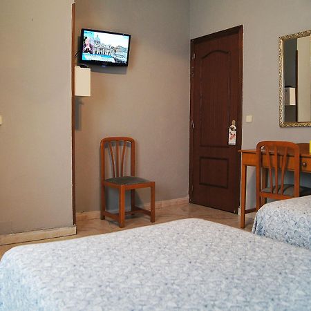 Hostal Fuencarral Kryse Madrid Exteriér fotografie