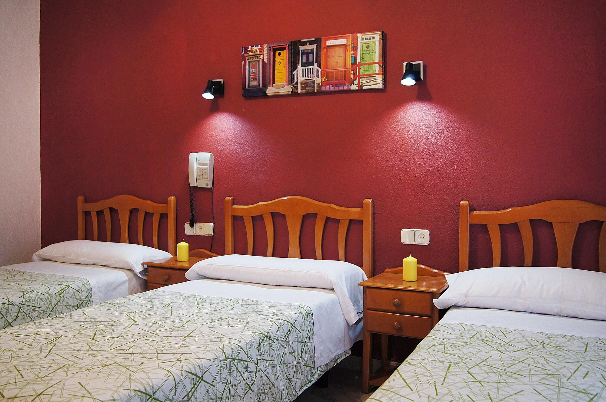 Hostal Fuencarral Kryse Madrid Exteriér fotografie