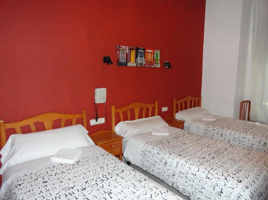 Hostal Fuencarral Kryse Madrid Exteriér fotografie